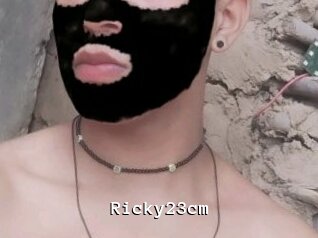 Ricky23cm