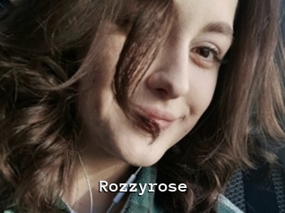 Rozzyrose