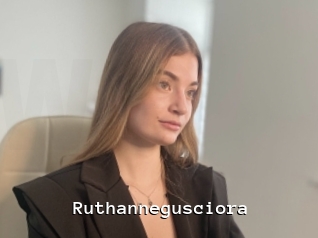 Ruthannegusciora