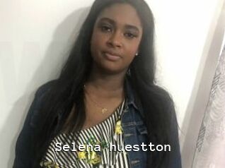 Selena_huestton