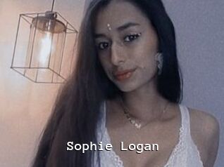 Sophie_Logan
