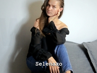 Selenaxo