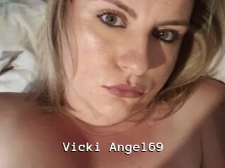 Vicki_Angel69