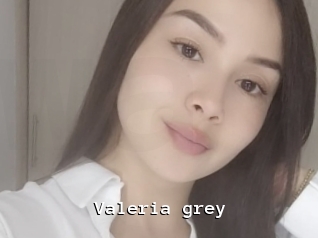 Valeria_grey