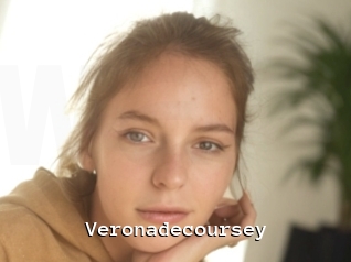 Veronadecoursey