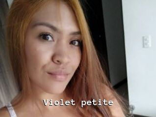 Violet_petite