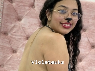 Violeteuks