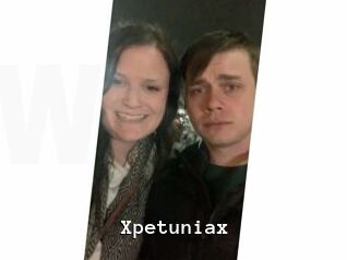 Xpetuniax