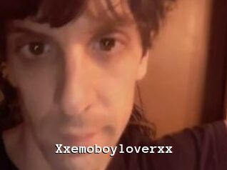 Xxemoboyloverxx